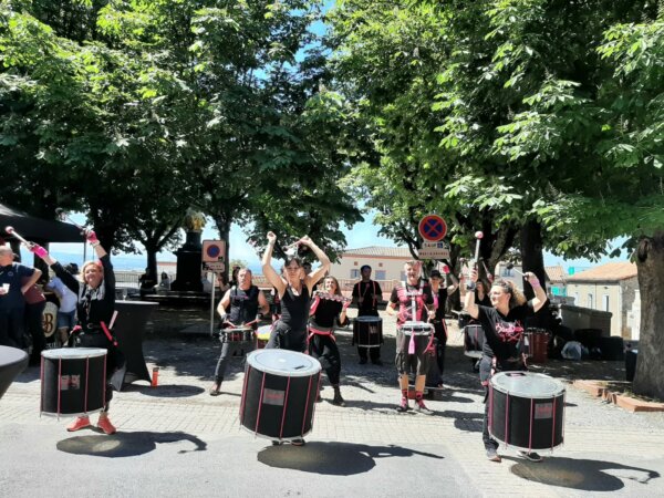 dc576fc5-2a6f-43b3-81ef-e828606c84fc